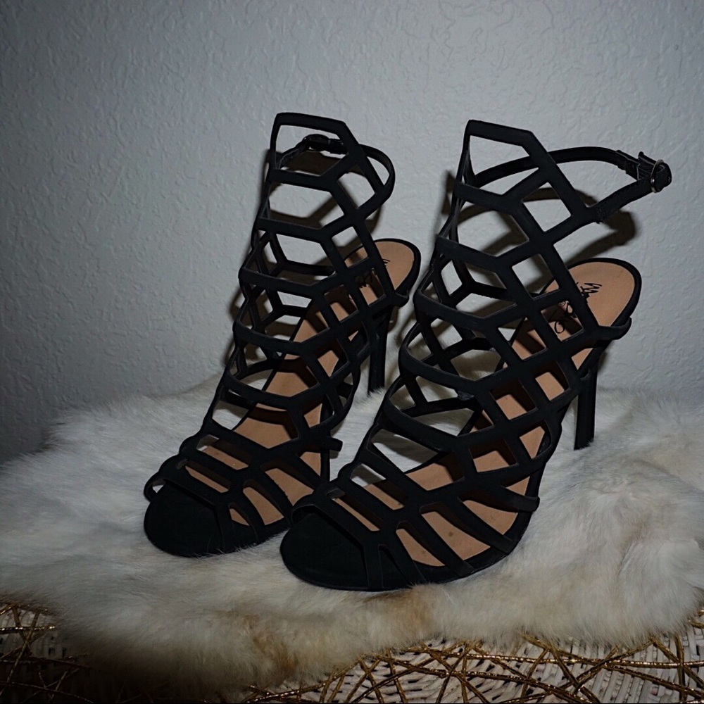 Honeycomb Heels 🐝